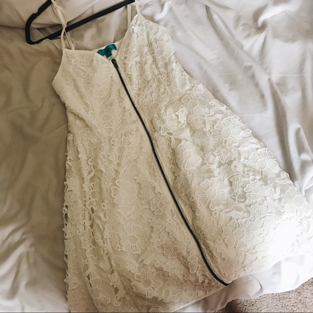 white lace dress with zippered front